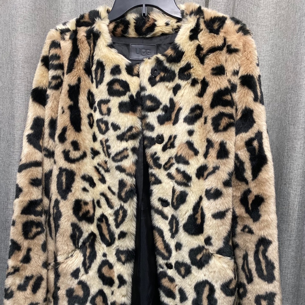 UGG Fur Trench Coat ( Cheetah )